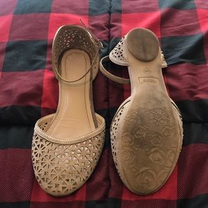 Cute wide feet flats